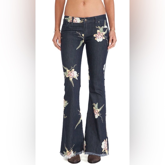 Free People Denim - Free People Bali Miami Floral Flare Jeans Size 31 Black Boho Bell Bottom